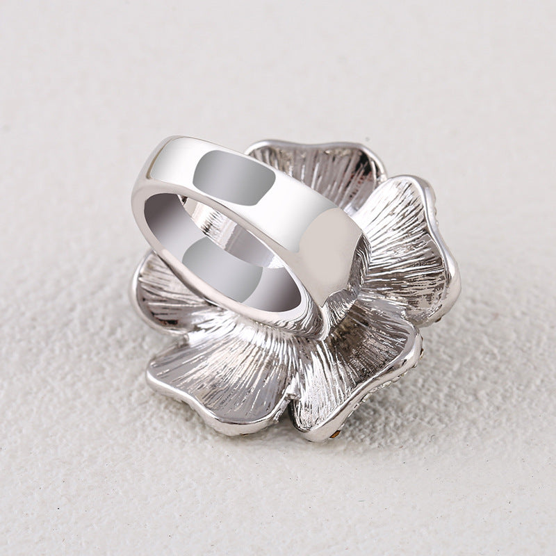 Flower Exaggerated Big Ring Female