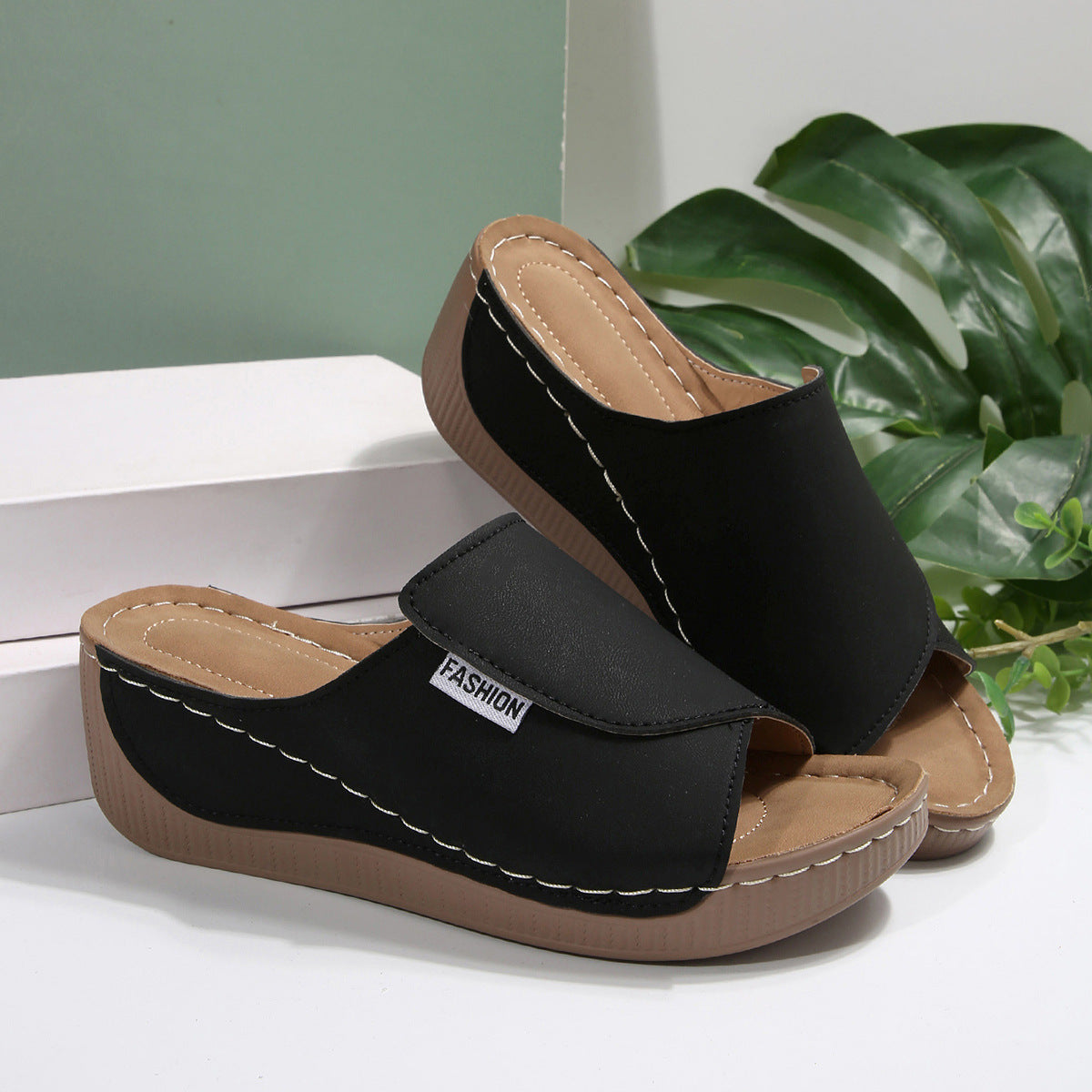 Simple Stylish Peep Toe Wedge Slippers