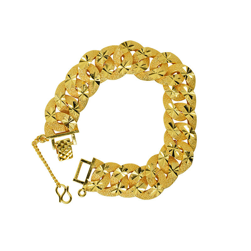 Gold Carven Design Starry Bracelet