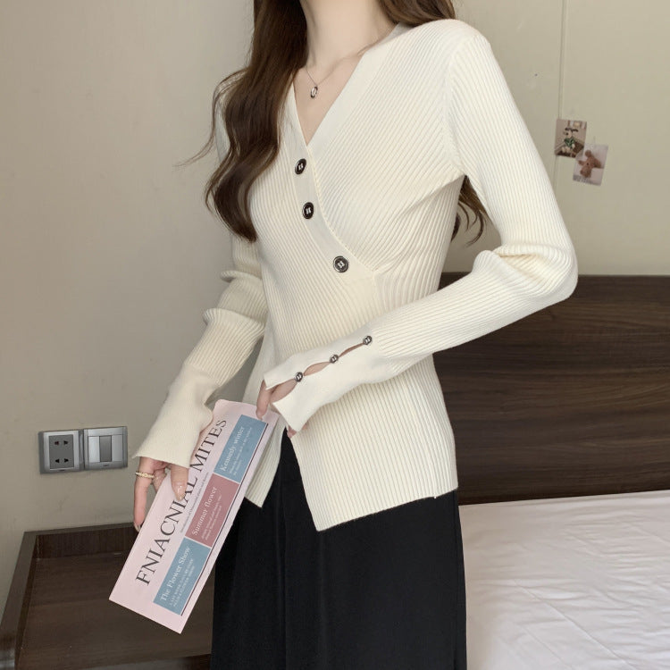 V-neck Pullover Design Sense Slimming Inner Autumn Sweater