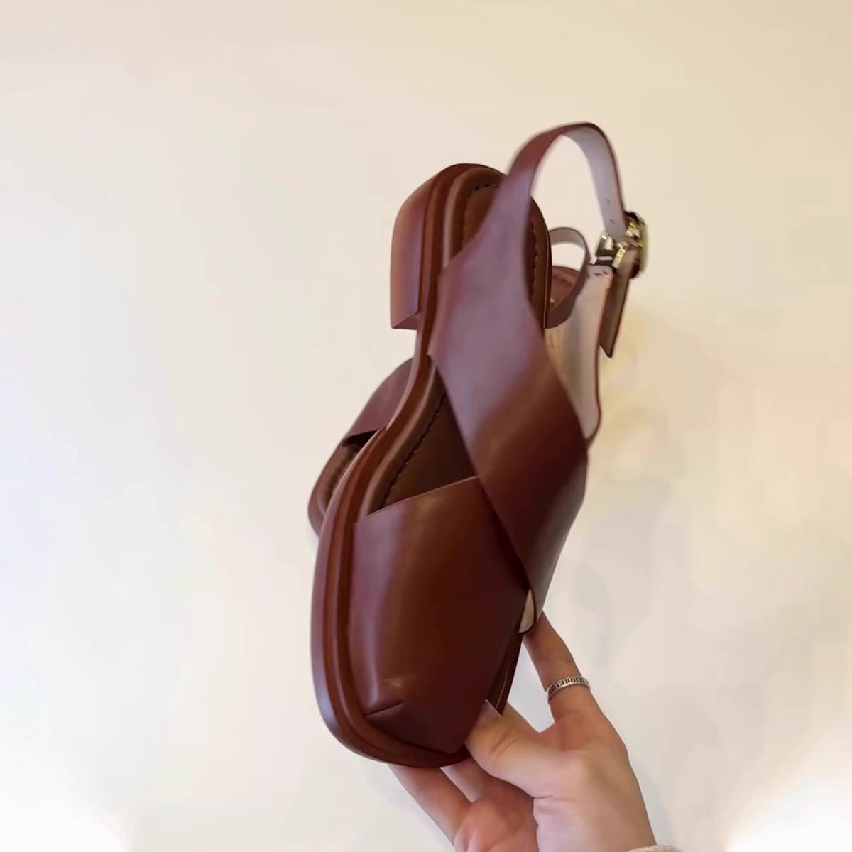 Roman Sandals With Buckle