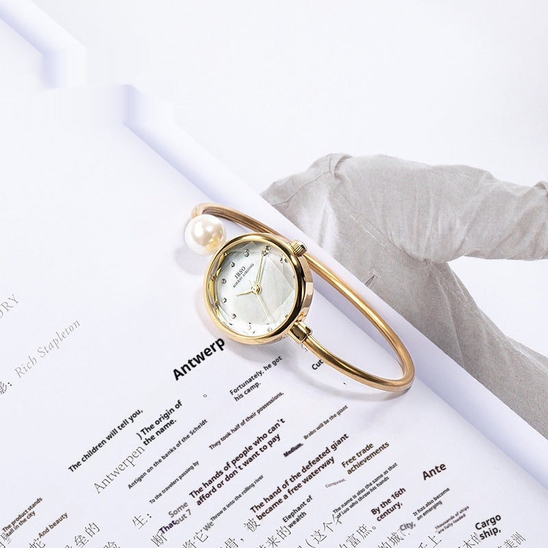 Women's Bracelet Watch Shell Surface Pearl