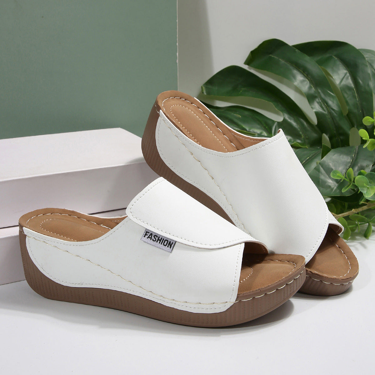 Simple Stylish Peep Toe Wedge Slippers