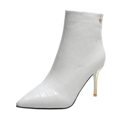 Stone Pointed Patent Leather