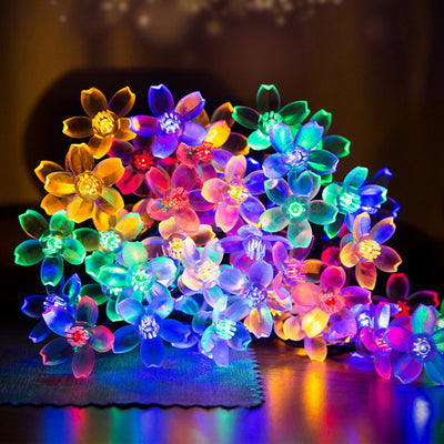 Solar-powered String Lights Flowers Flashing