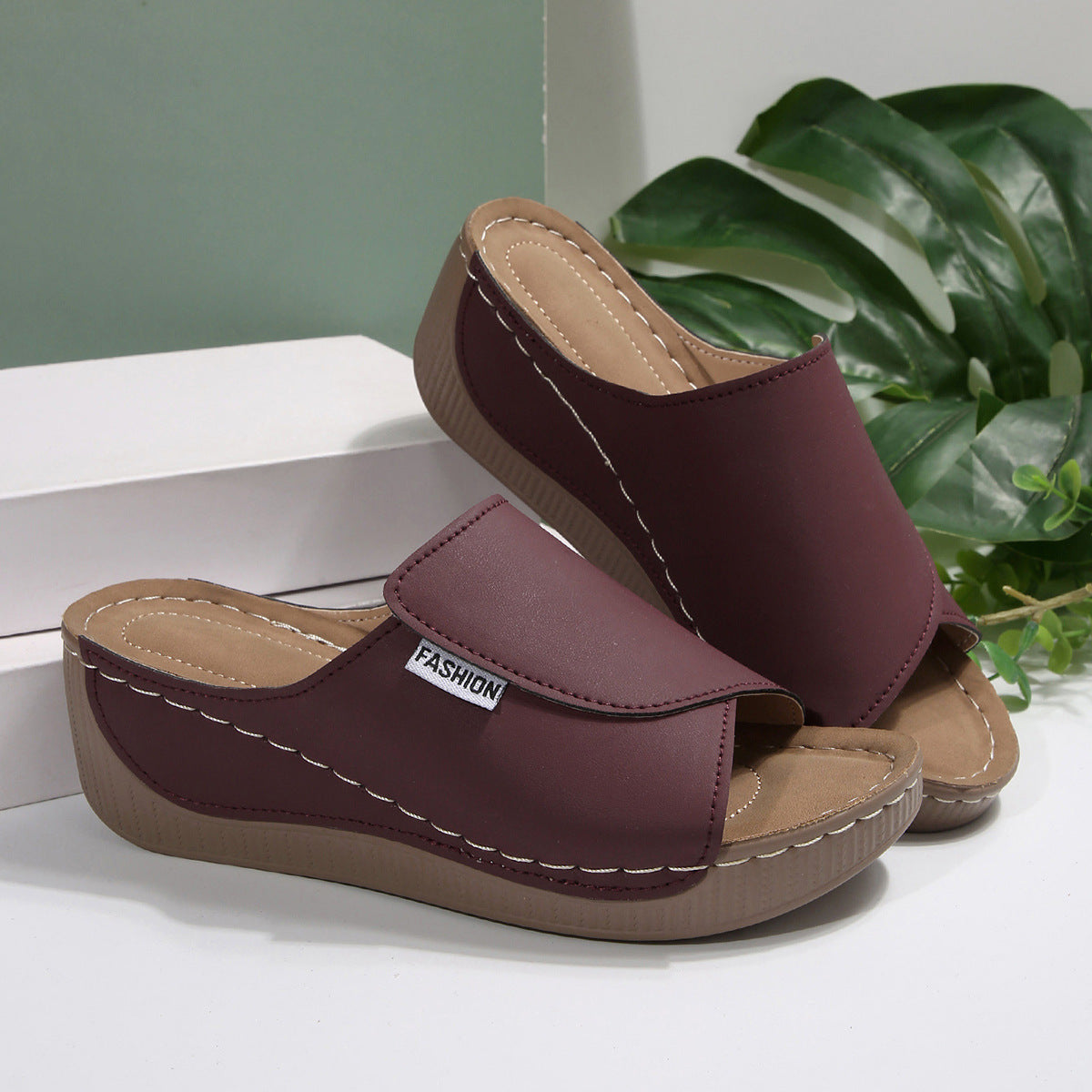 Simple Stylish Peep Toe Wedge Slippers