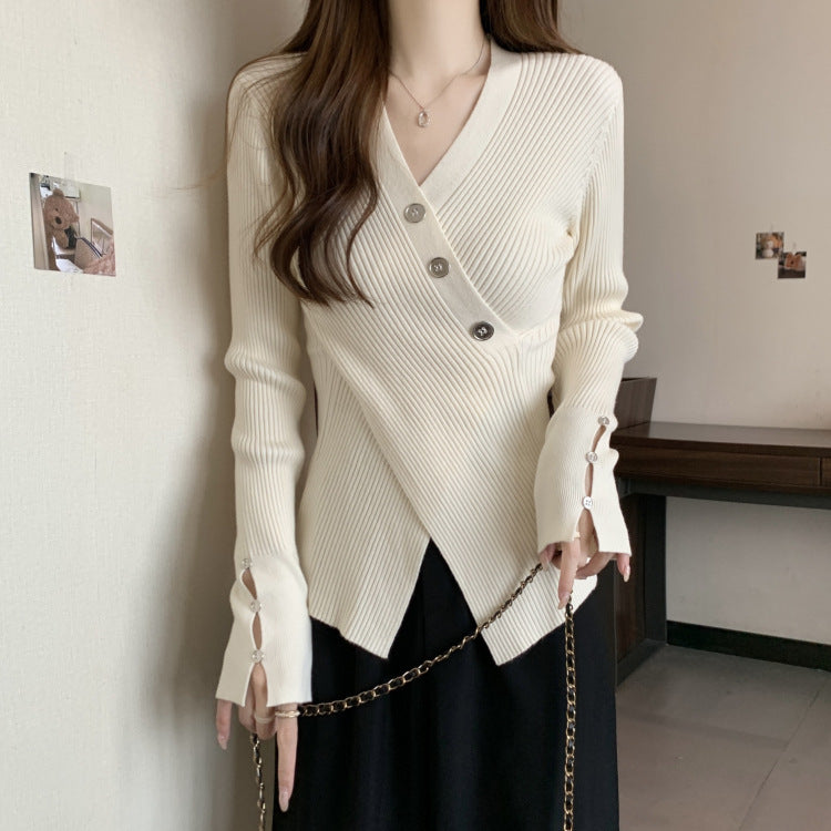 V-neck Pullover Design Sense Slimming Inner Autumn Sweater