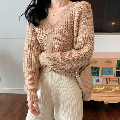 College Style Girls' Tops Loose Outer Wear Short Knitted Cardigan Sweater