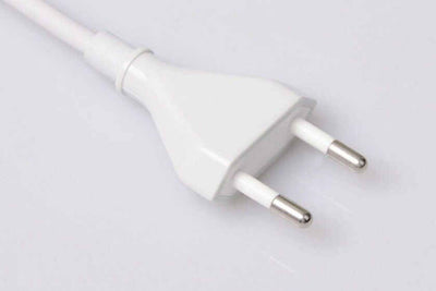 Multifunctional Sailing Type 5-port Splitter Tablet Phone Charger