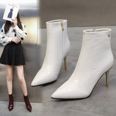 Stone Pointed Patent Leather