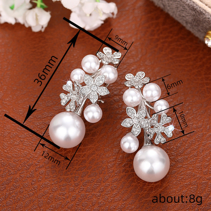 Women's Versatile Casual Pearl Flower Earrings