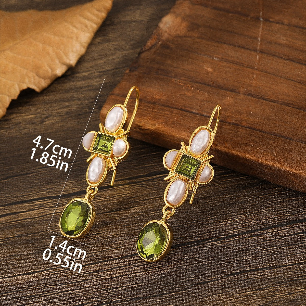 New Retro Geometric Personalized Green Crystal Earrings