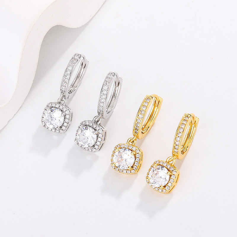 Popular Princess Square Bag 1 Karat Moissanite Silver Earrings