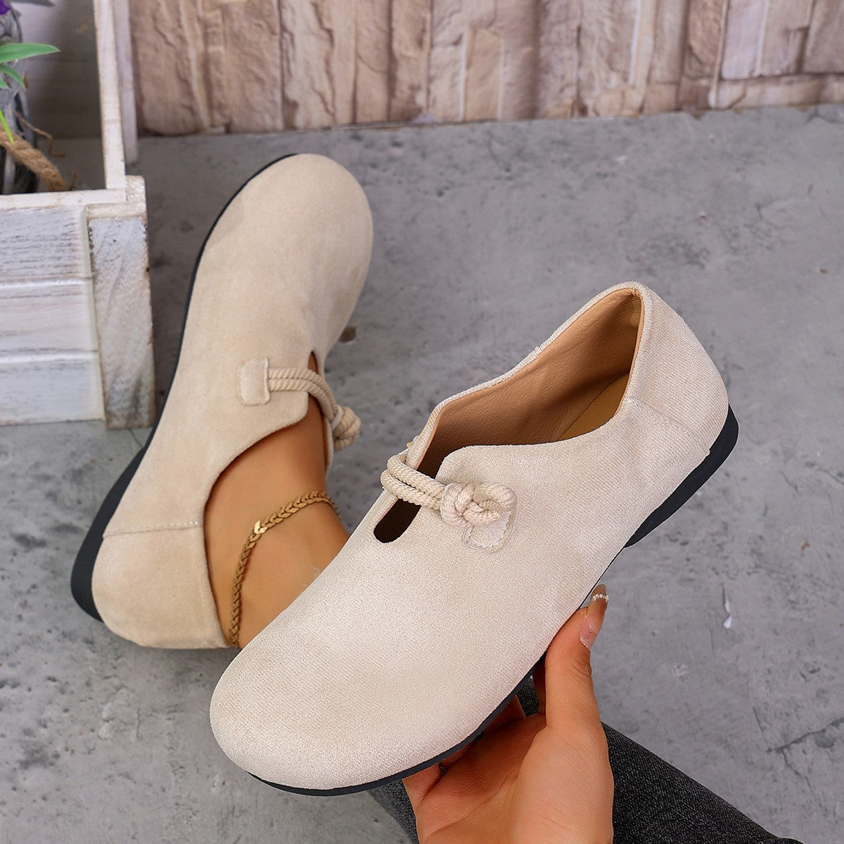 Round Head Slip-on Full-cover Solid Color Flat Shoes