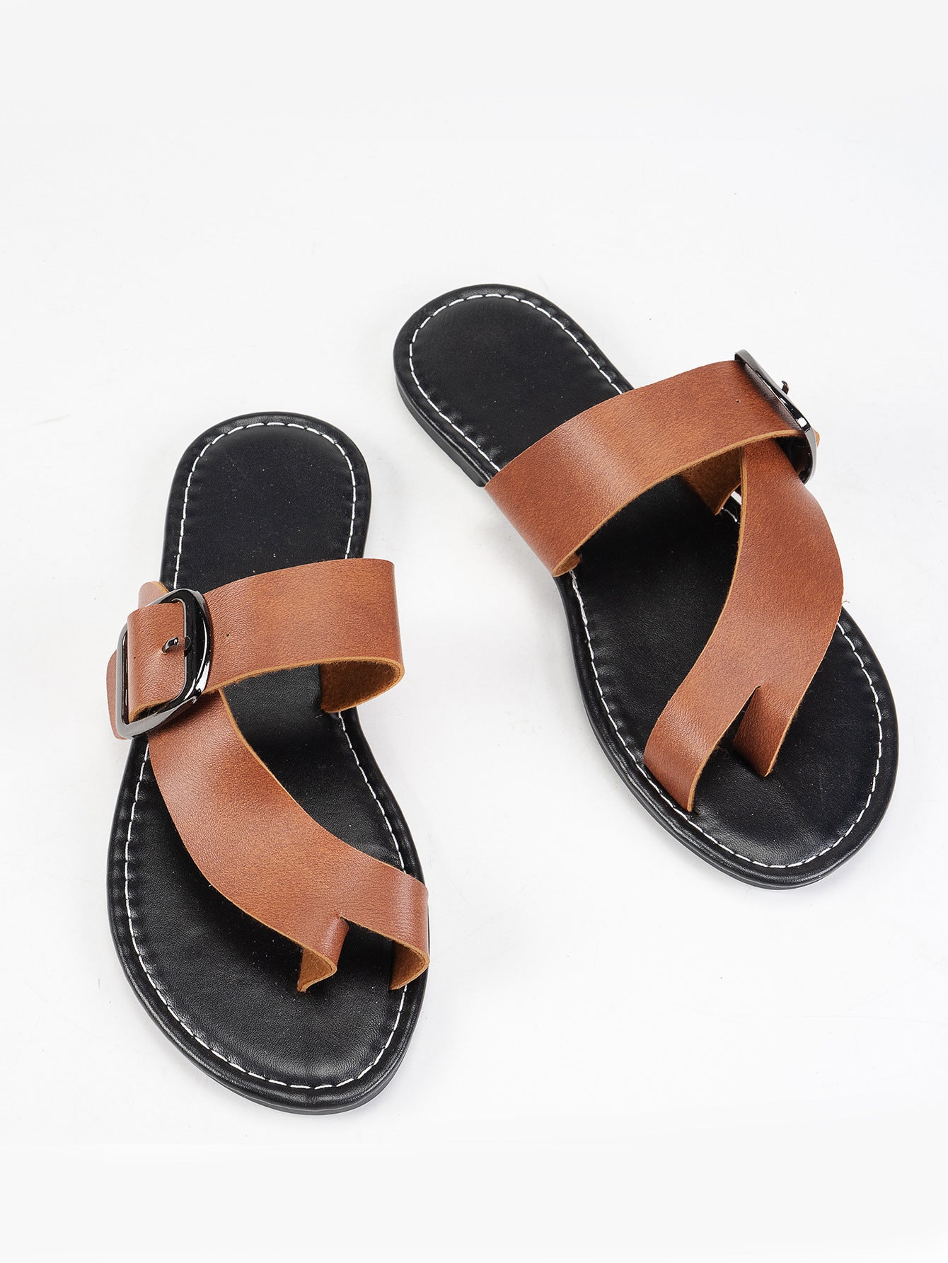 Summer Buckle Toe Clip Sandals Fashion Flat Beach Shoes