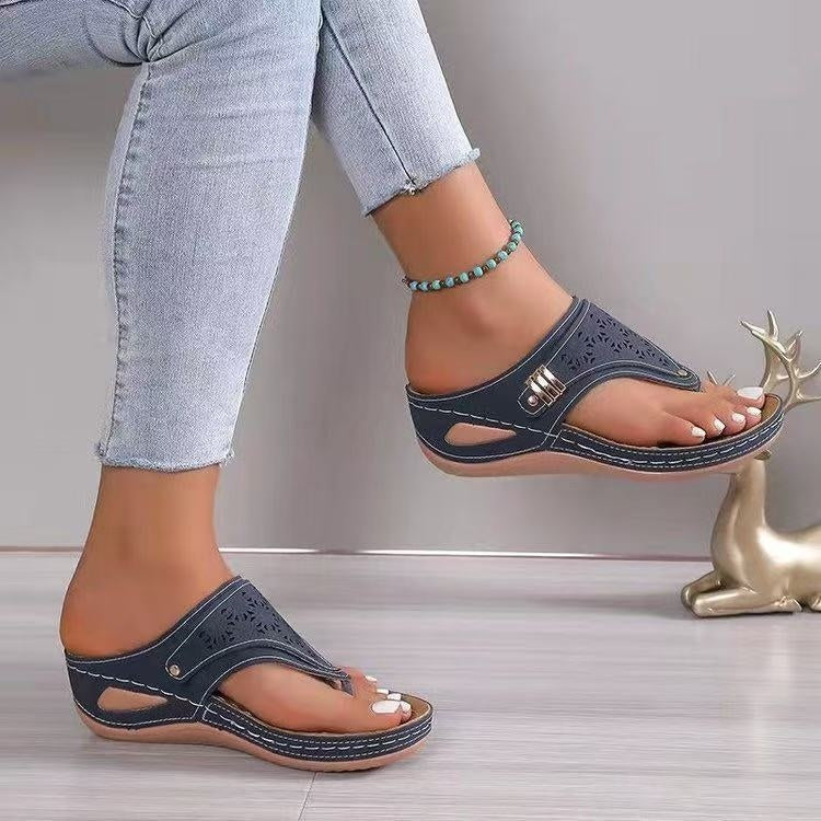 European And American Flip-flops Women's Non Slip Outdoor Wedge Flip-flops