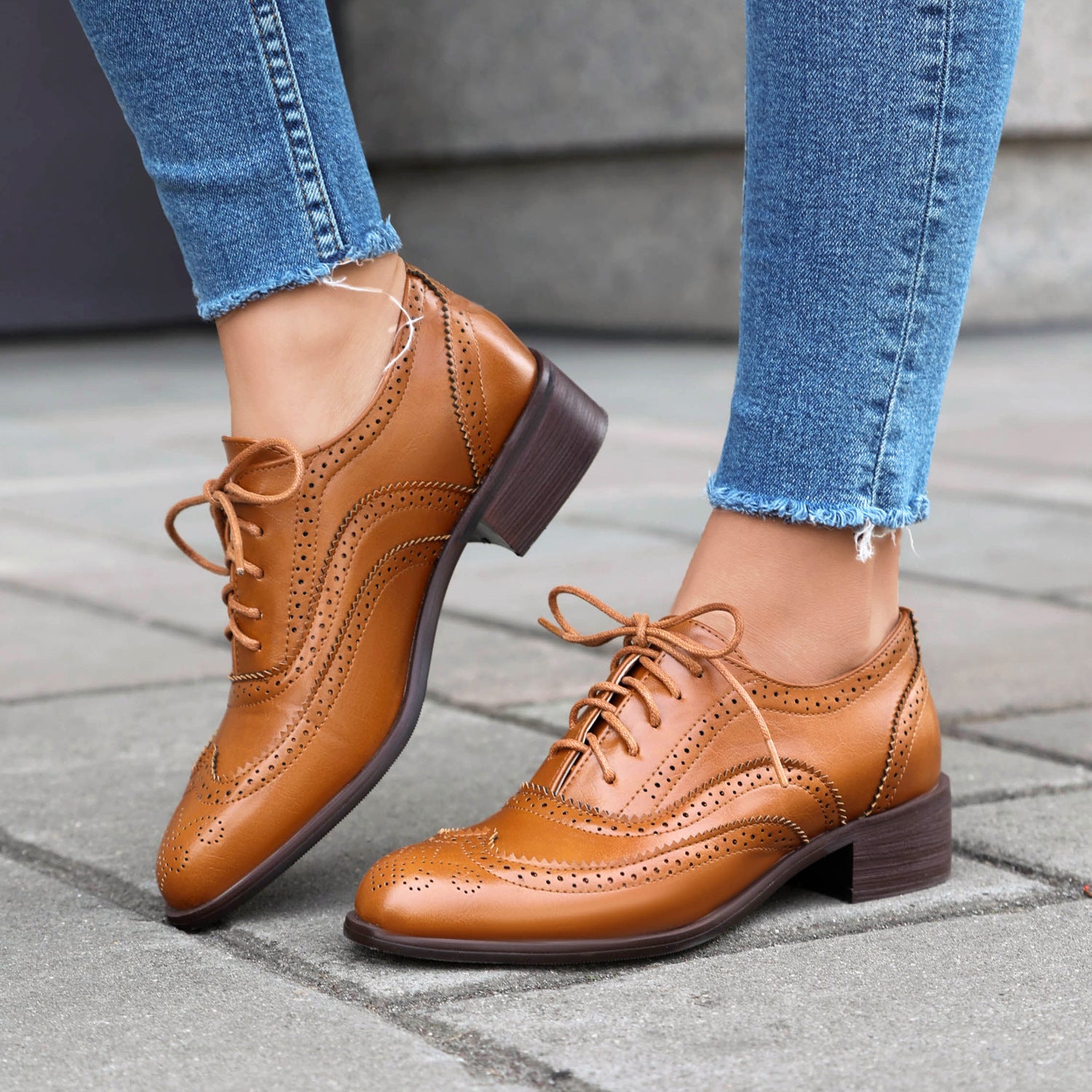 British  High-cut Lace-up Shoes