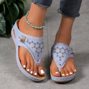 Fashion Hollowed-out Women's Flip-flops